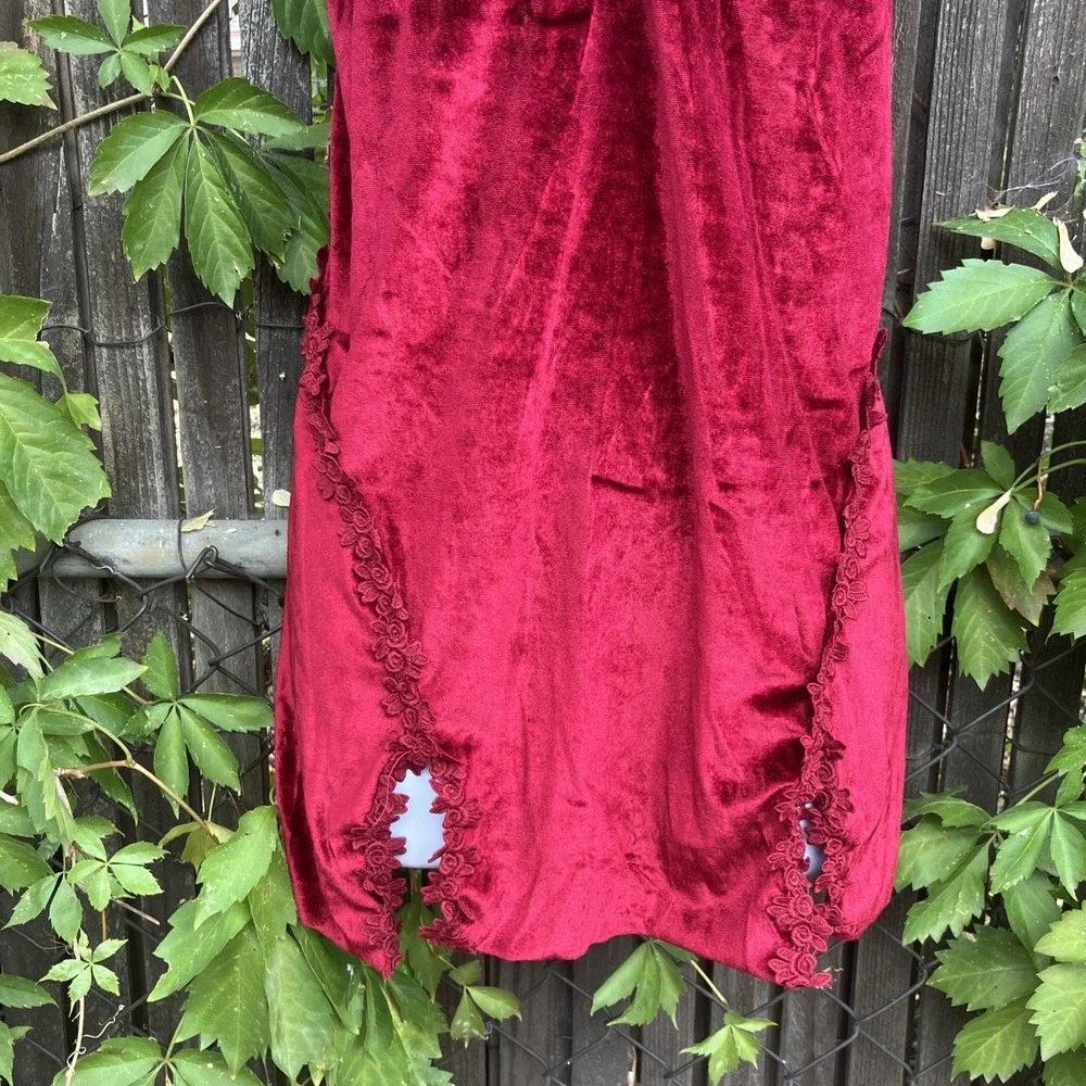 Velvet Red‎ Babydoll Lace Embroidered Top Vampcore Whimsigoth Dark Fairy M/L